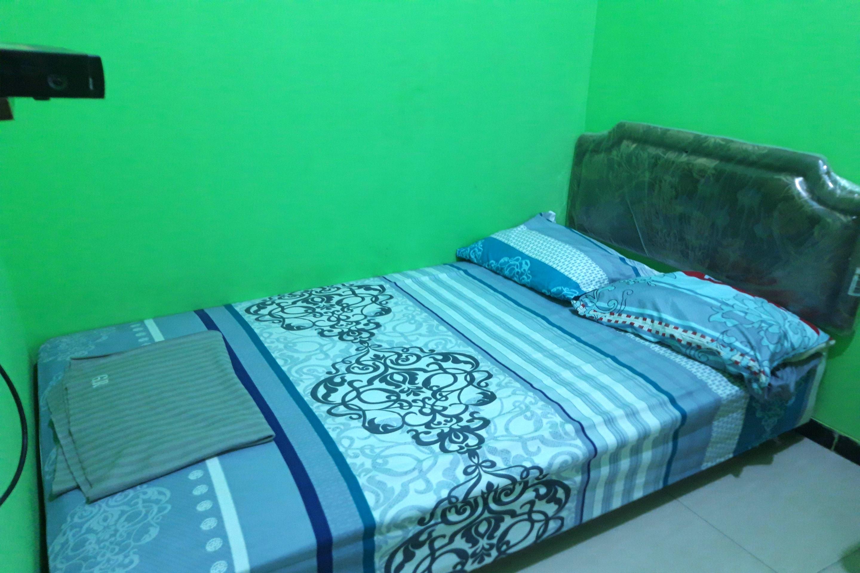 OYO 1815 Gatsu Residence Semarang Exterior foto